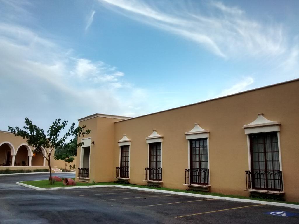 Tecnohotel Valladolid Exterior foto